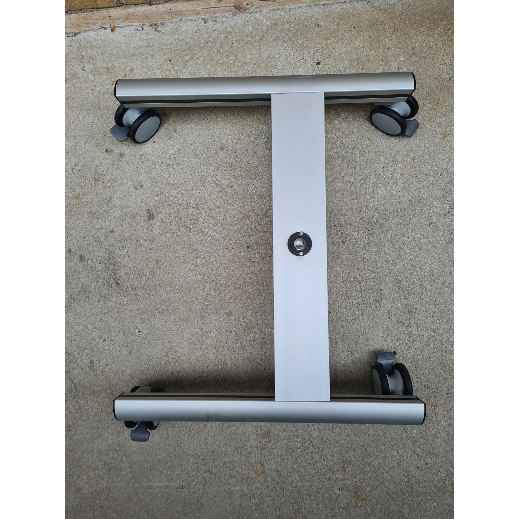 Mobile Module on Castors for 185cm Screens - CLEARANCE