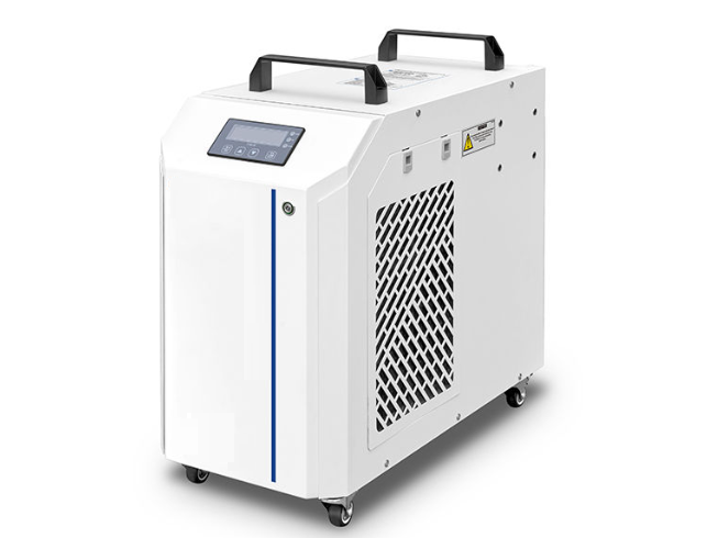 TEYU Water Chiller for Ultrafast Lasers – ±0.1℃ Stability, 2.4kW Cooling Capacity