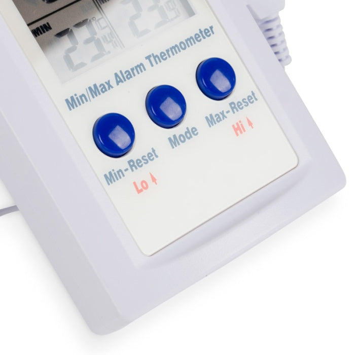 Digital Max / Min Thermometer with Programmable Alarm