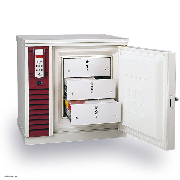 GFL Upright Freezer 6481 in Refrigerators, cooling technology