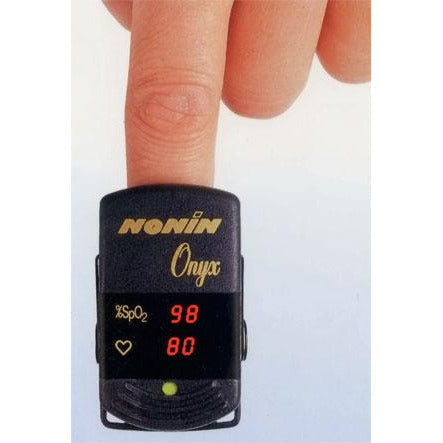 Nonin 9500 Onyx Finger Pulse Oximeter with Hard Case